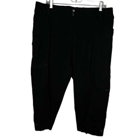 Chico's Black Cropped Pants - Picture 1 of 5